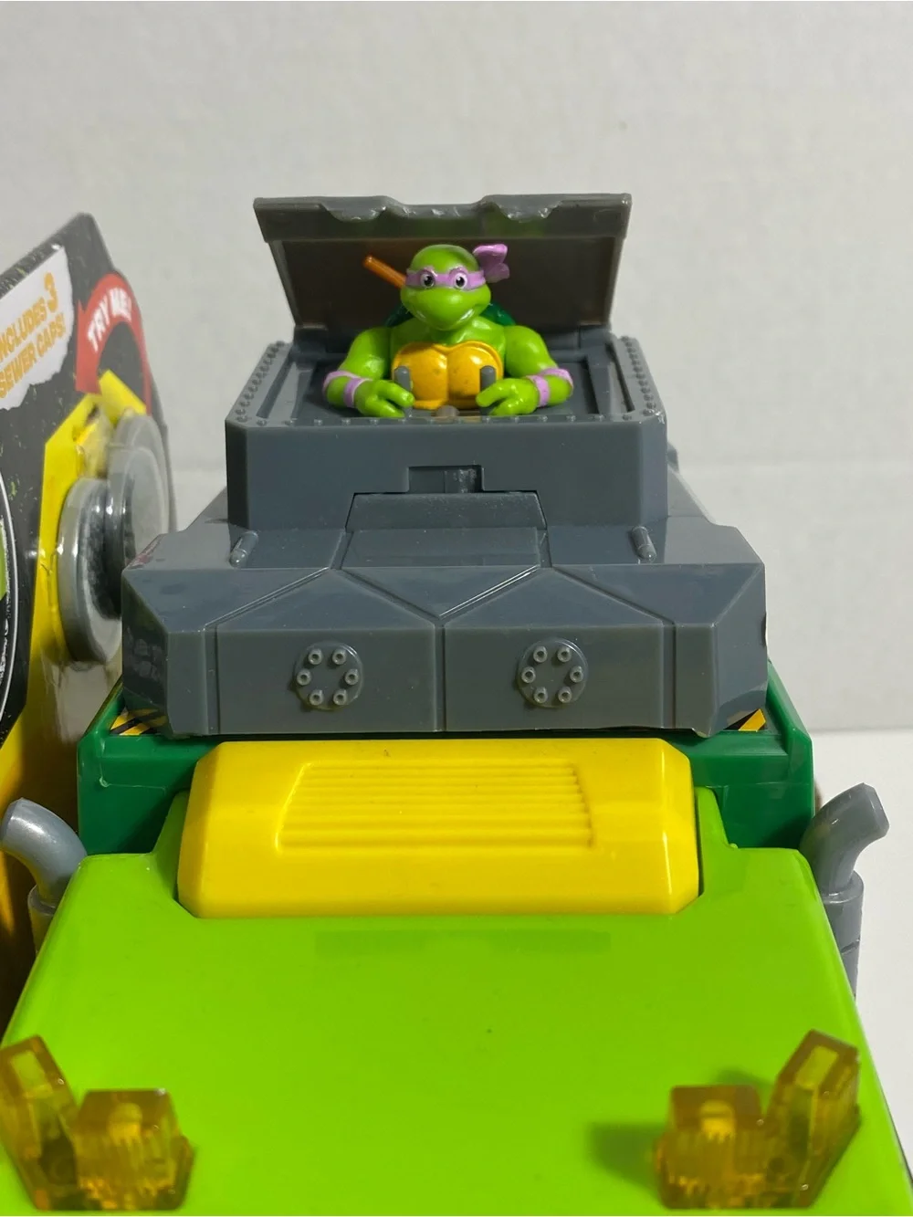 Teenage Mutant Ninja Turtles Thrash N' Battle Garbage Truck